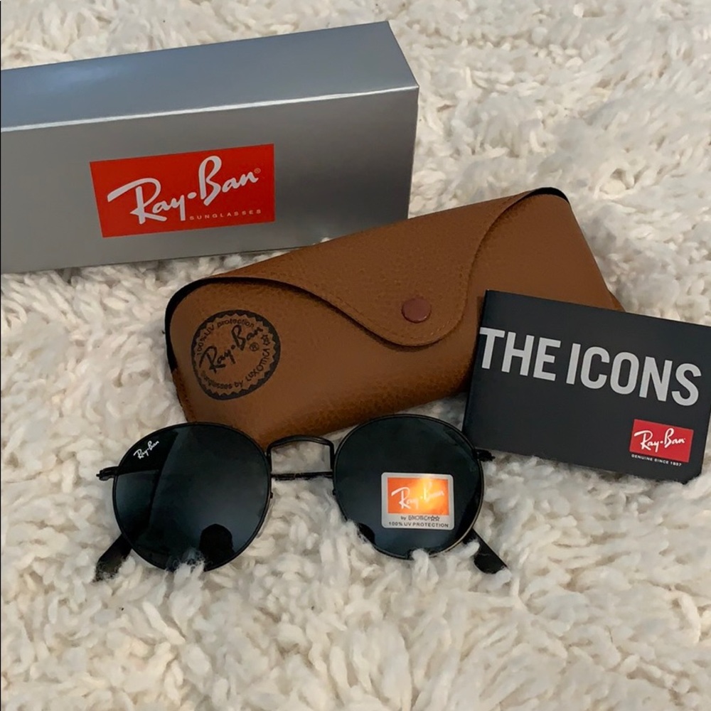 NEW round Ray Ban sunglasses